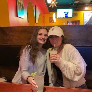 Meet your Posher, Amber